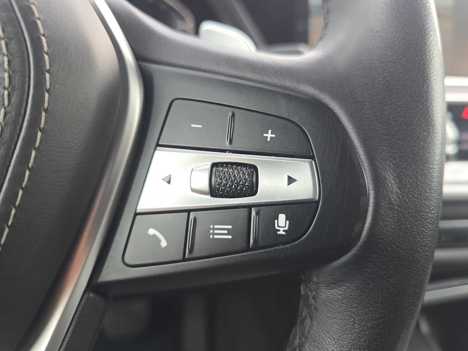 2022 BMW X5 45e - Photo 29