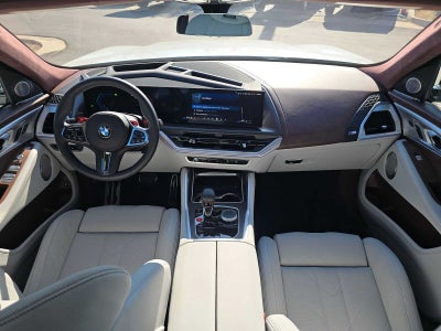 2025 BMW XM Base