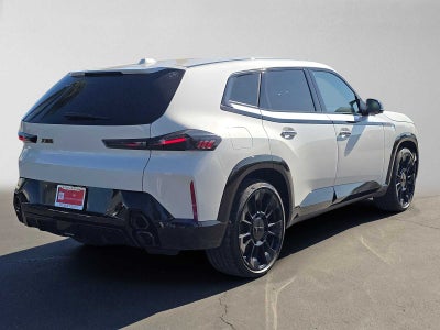 2025 BMW XM Base