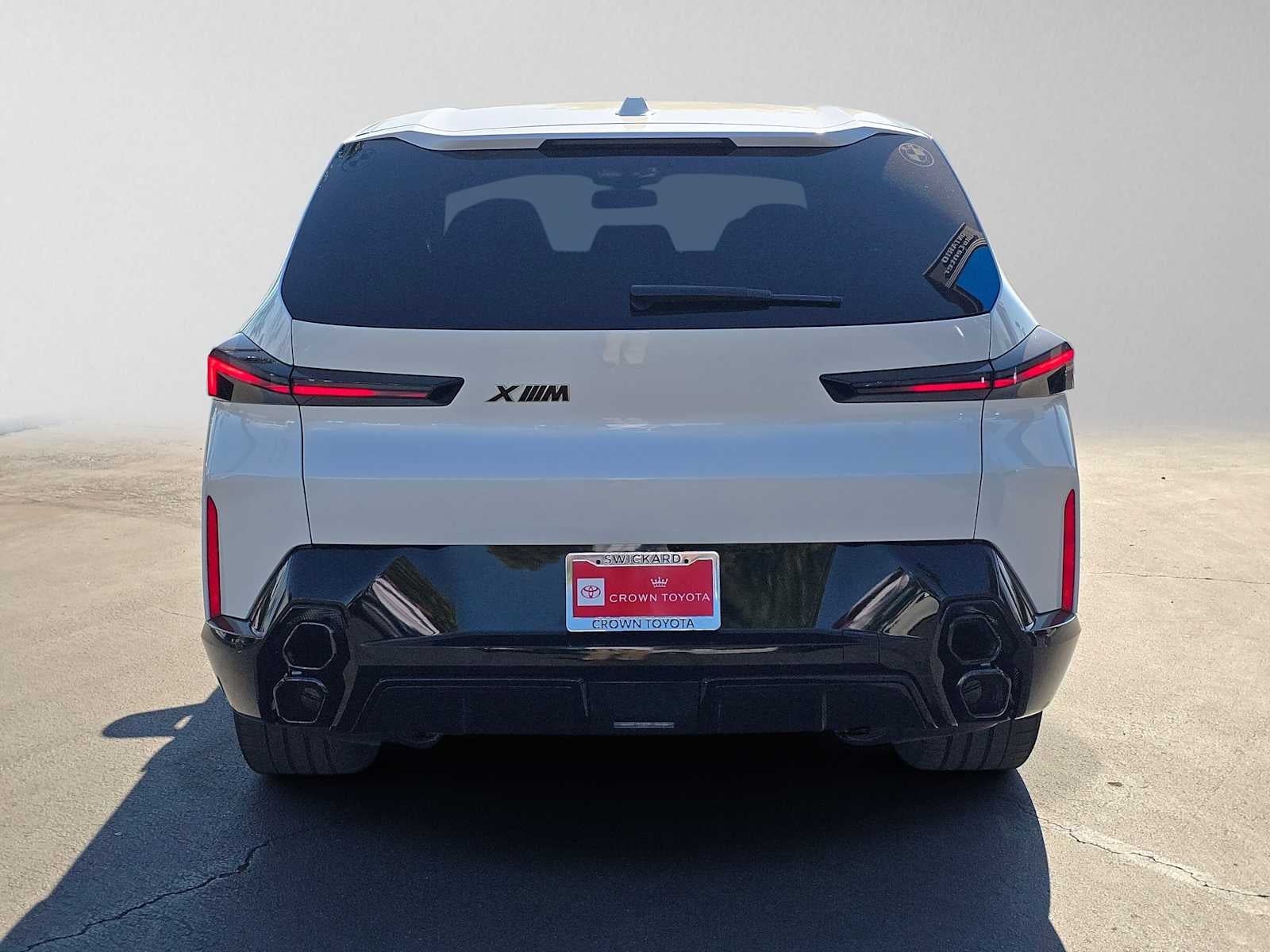 2025 BMW XM Base