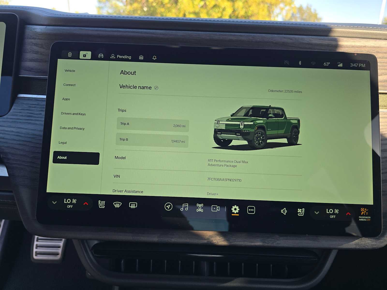 2023 Rivian R1T Adventure