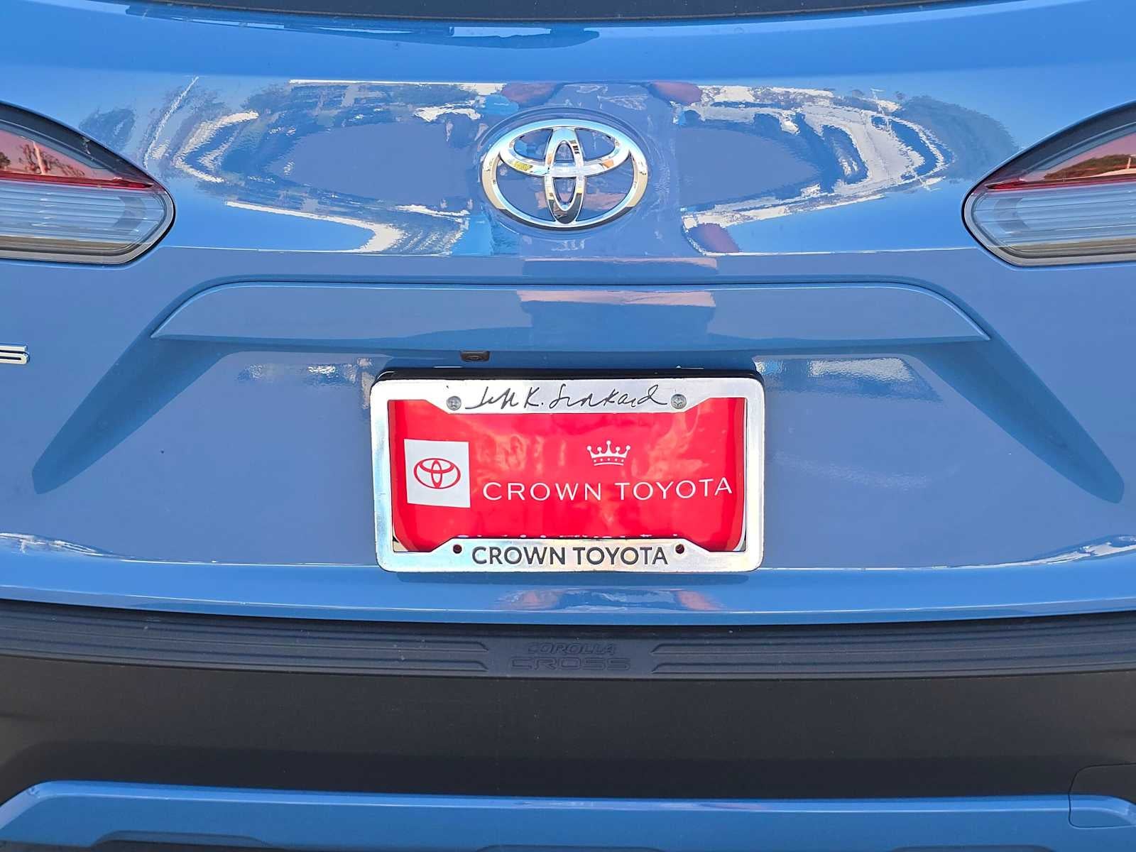 2026 Toyota Corolla Cross LE