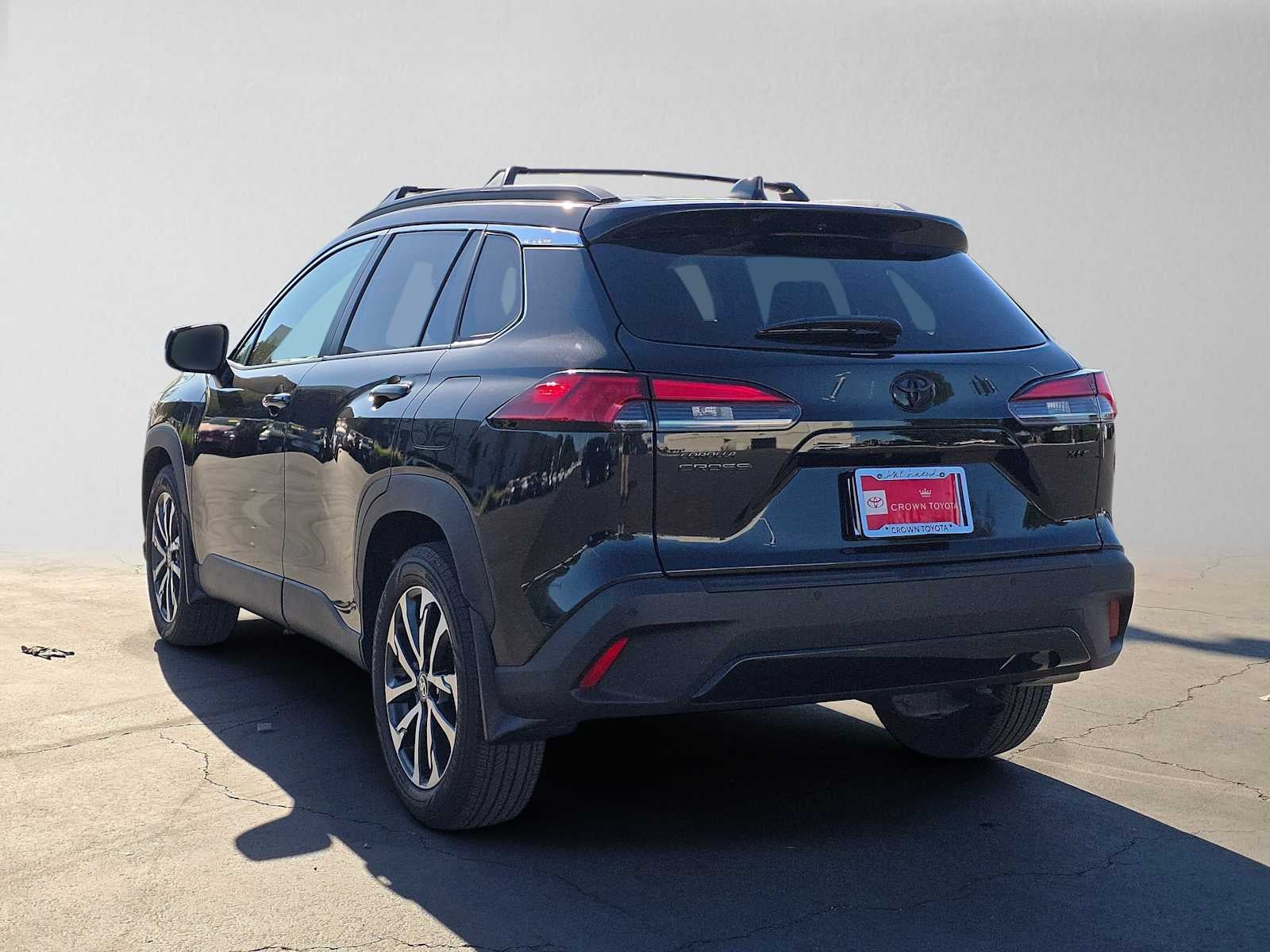 2025 Toyota Corolla Cross XLE