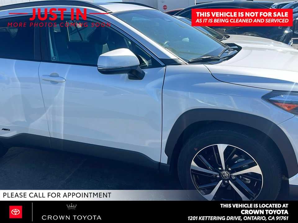 2024 Toyota Corolla Cross Hybrid XSE