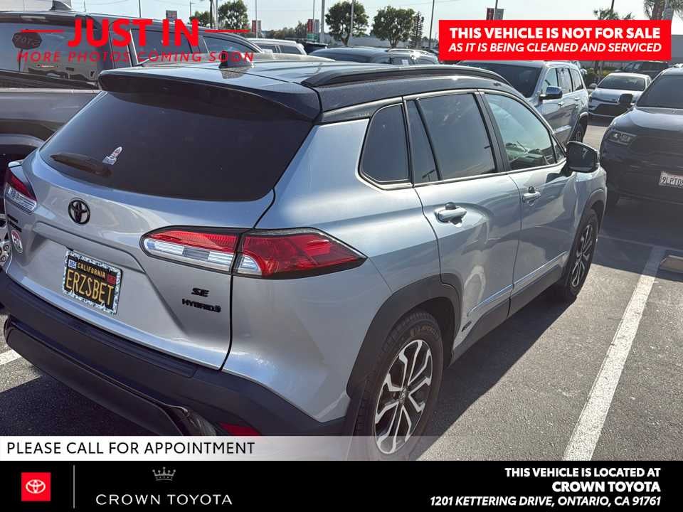 2024 Toyota Corolla Cross Hybrid SE