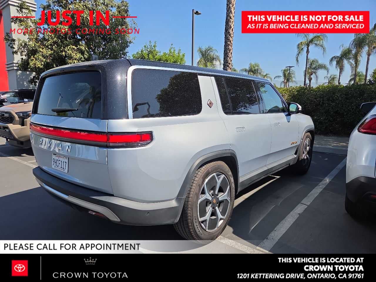 2023 Rivian R1S Adventure