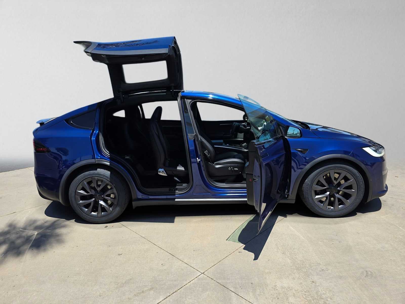 2023 Tesla Model X Plaid