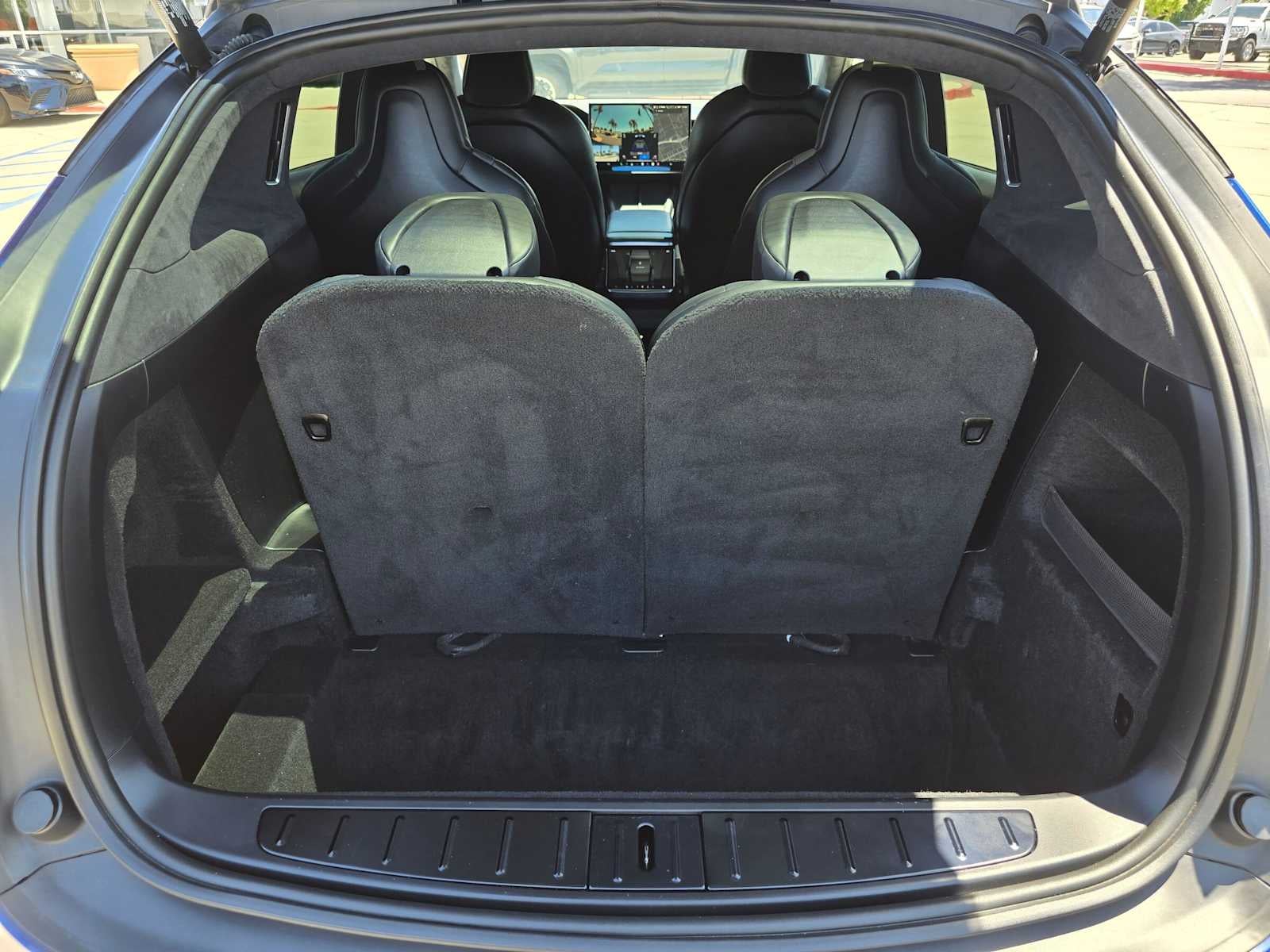 2023 Tesla Model X Plaid