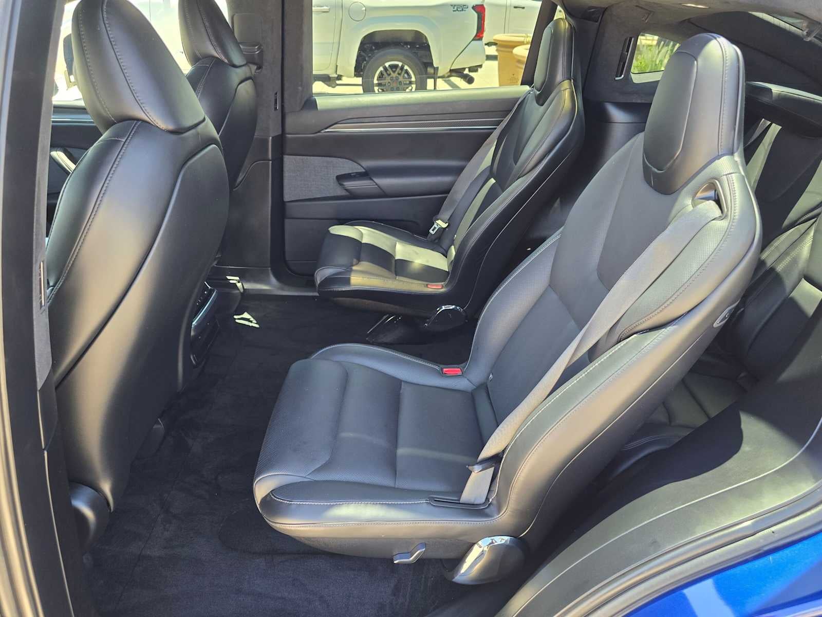 2023 Tesla Model X Plaid
