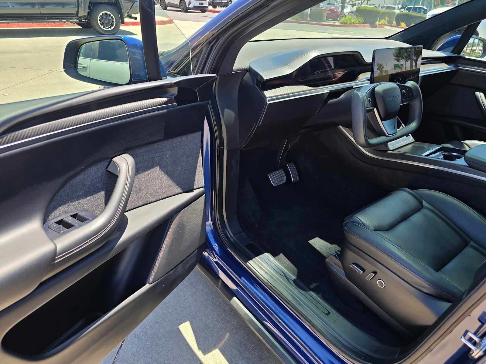 2023 Tesla Model X Plaid