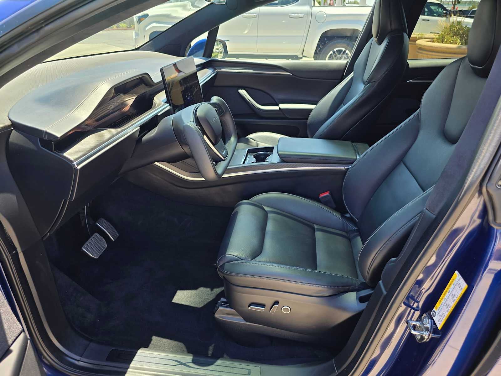 2023 Tesla Model X Plaid