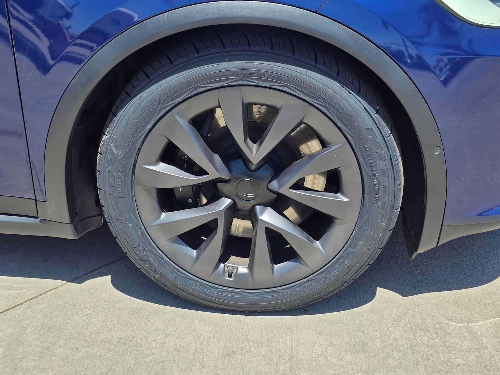 2023 Tesla Model X Plaid