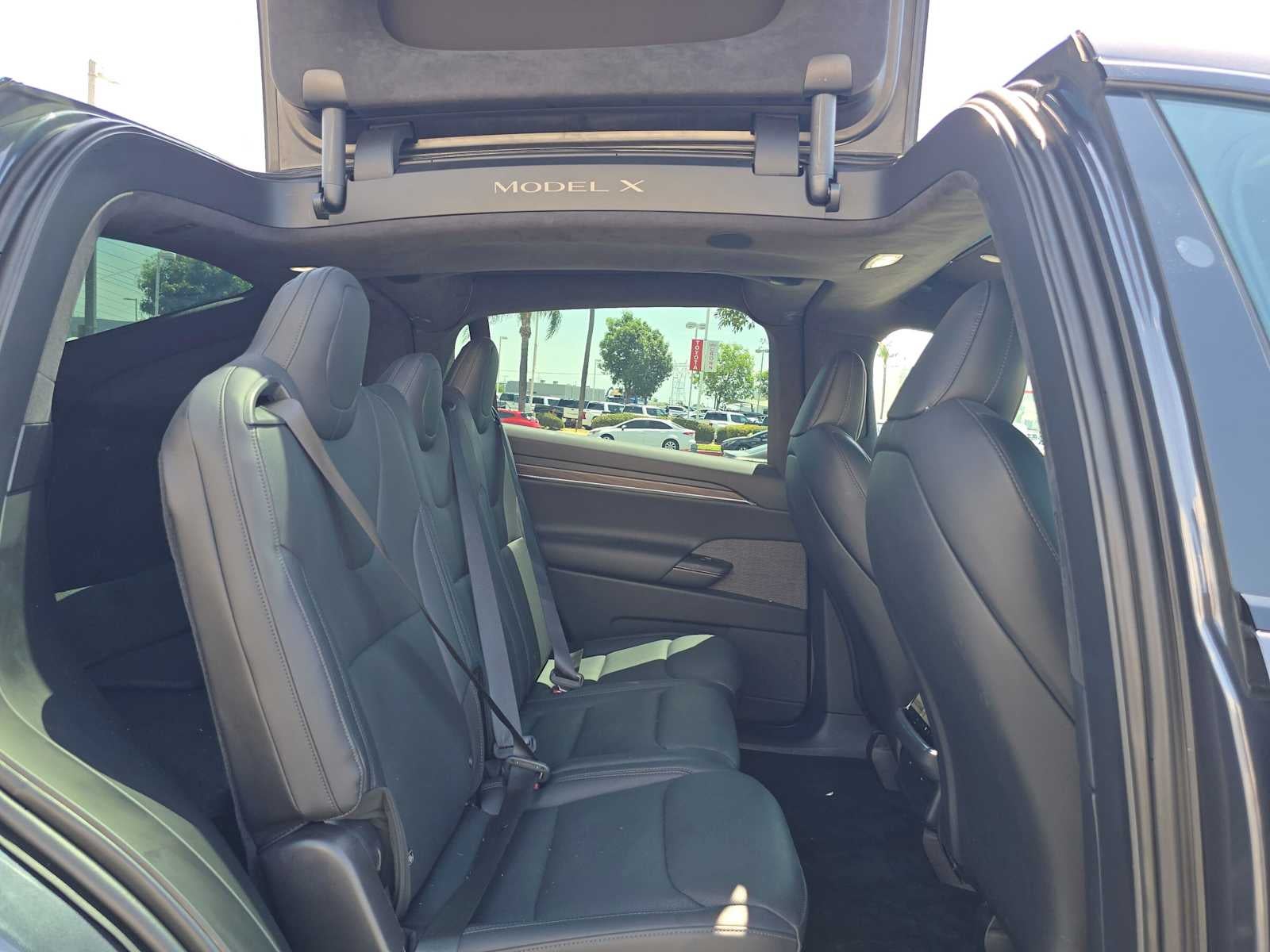 2023 Tesla Model X Base