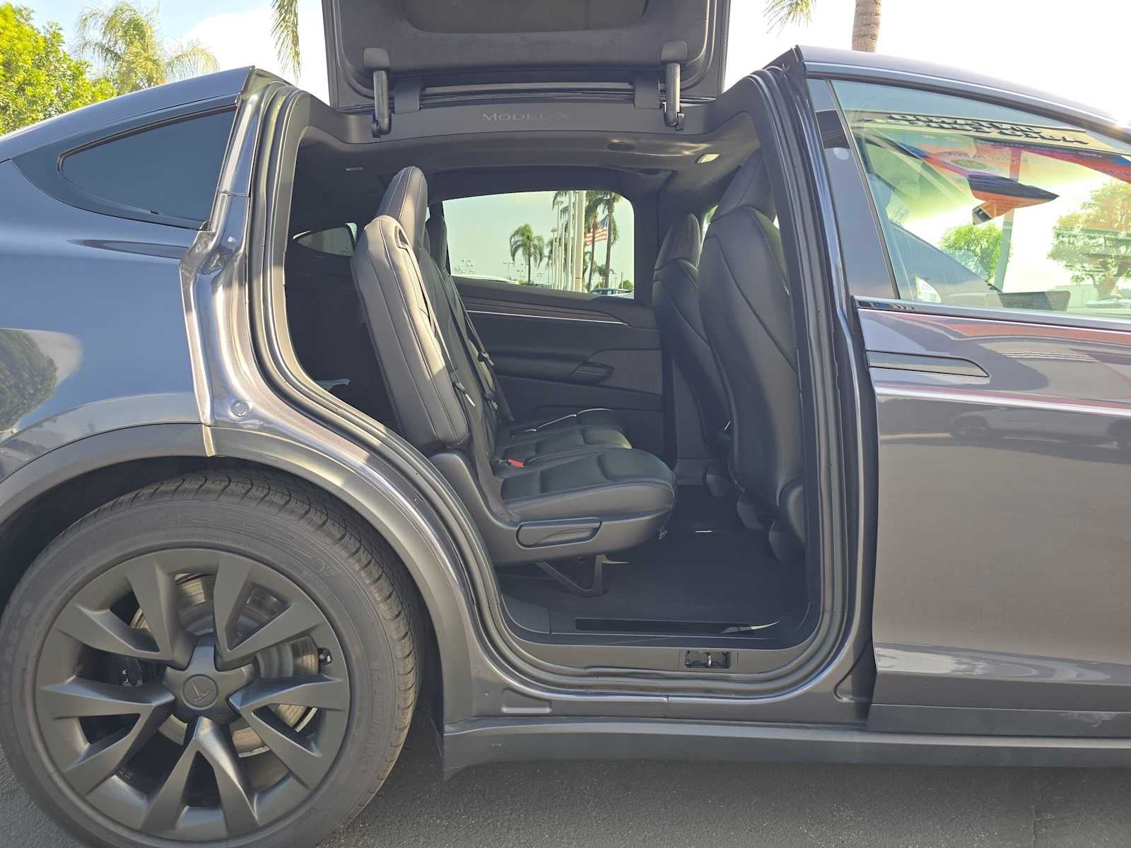 2022 Tesla Model X Base