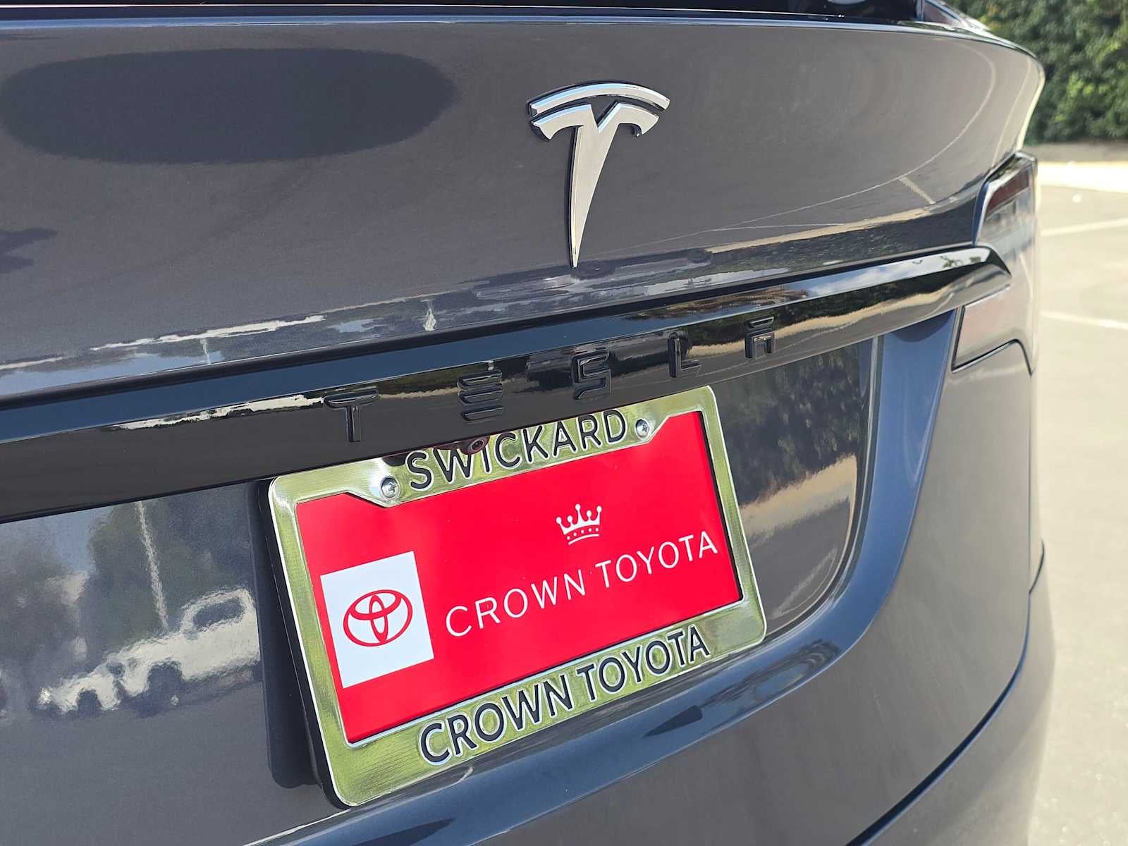 2022 Tesla Model X Base