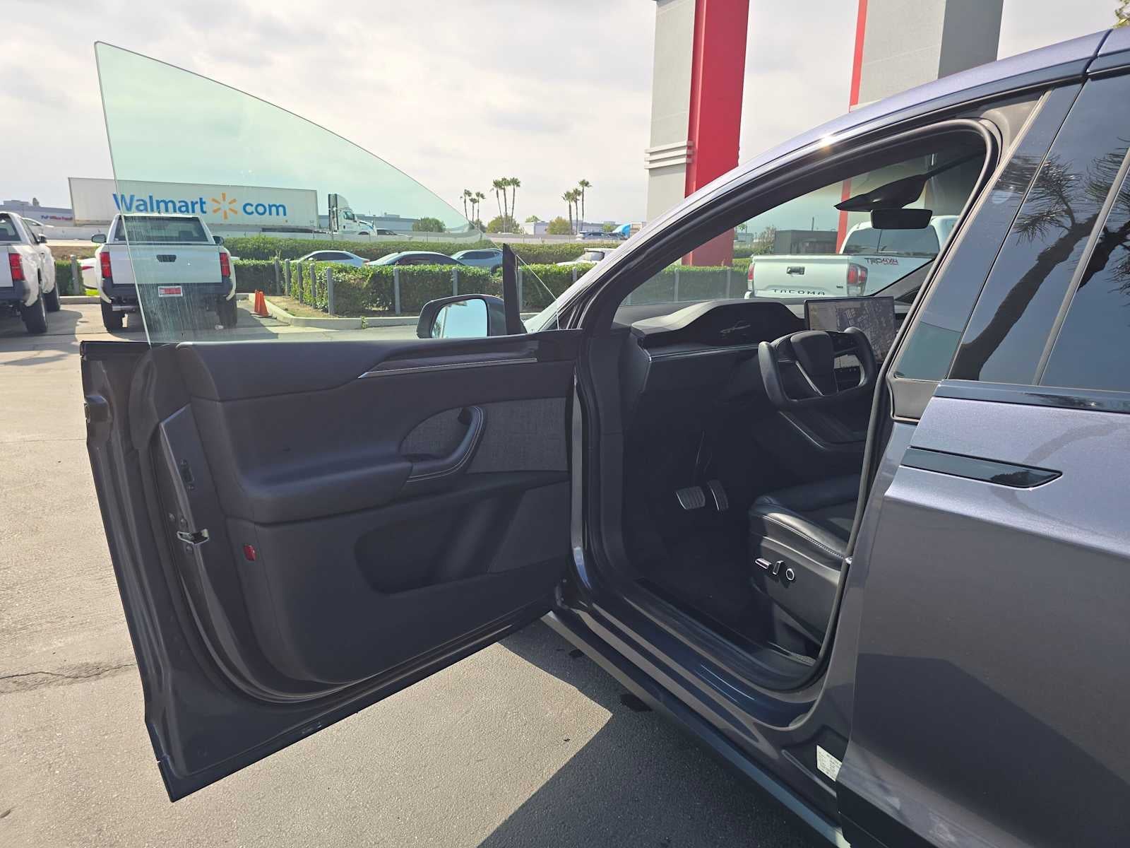 2022 Tesla Model X Base