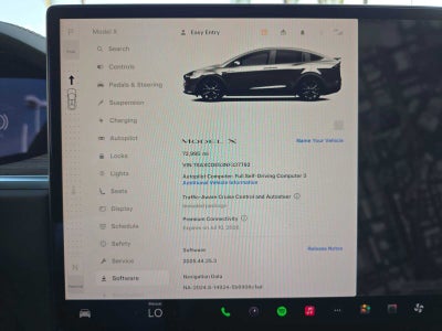 2022 Tesla Model X Base