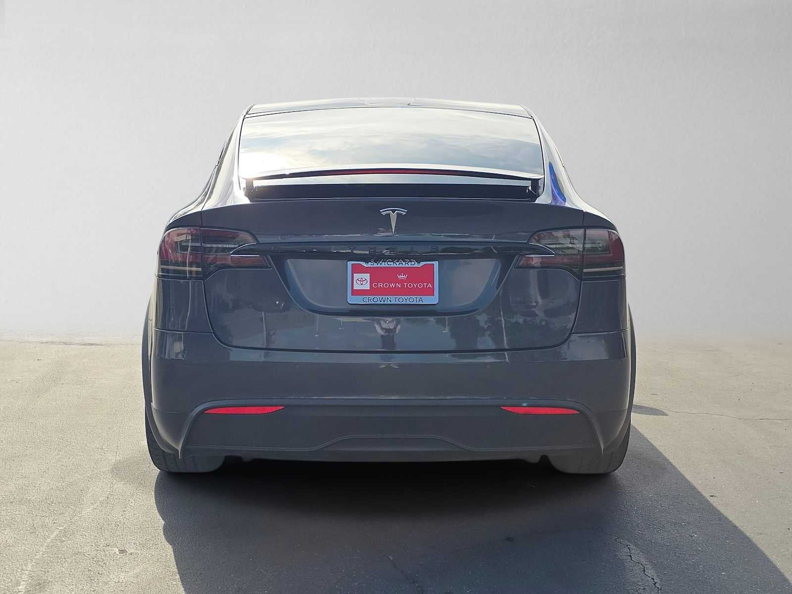 2022 Tesla Model X Base