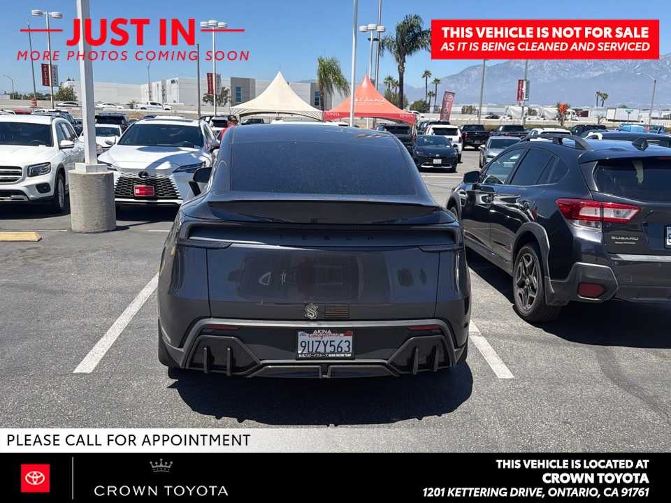 2026 Tesla Model Y Base