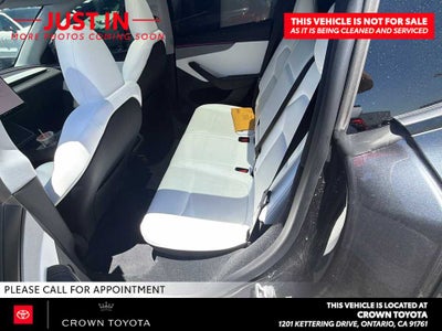 2026 Tesla Model Y Base