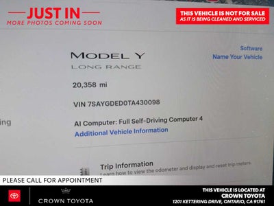 2026 Tesla Model Y Base