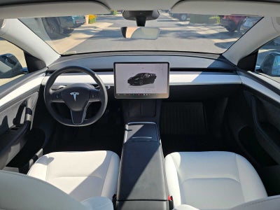2025 Tesla Model Y Long Range