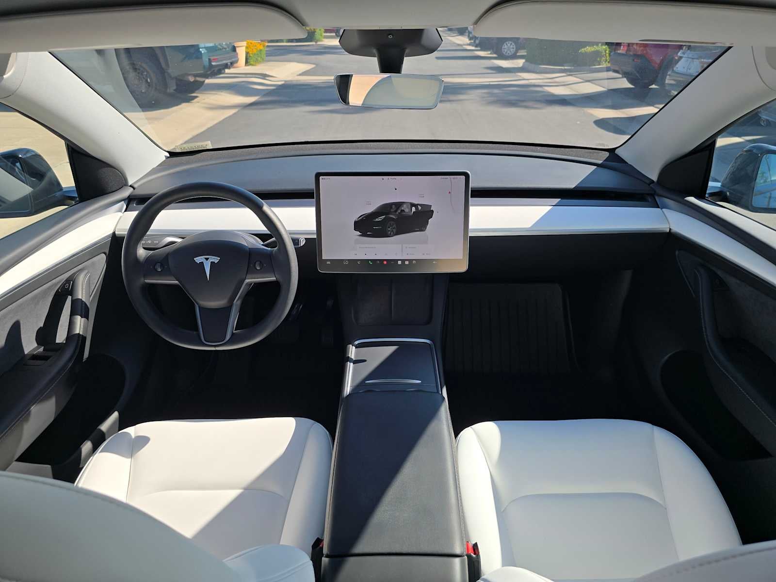 2025 Tesla Model Y Long Range