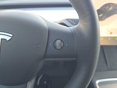 2025 Tesla Model Y Long Range