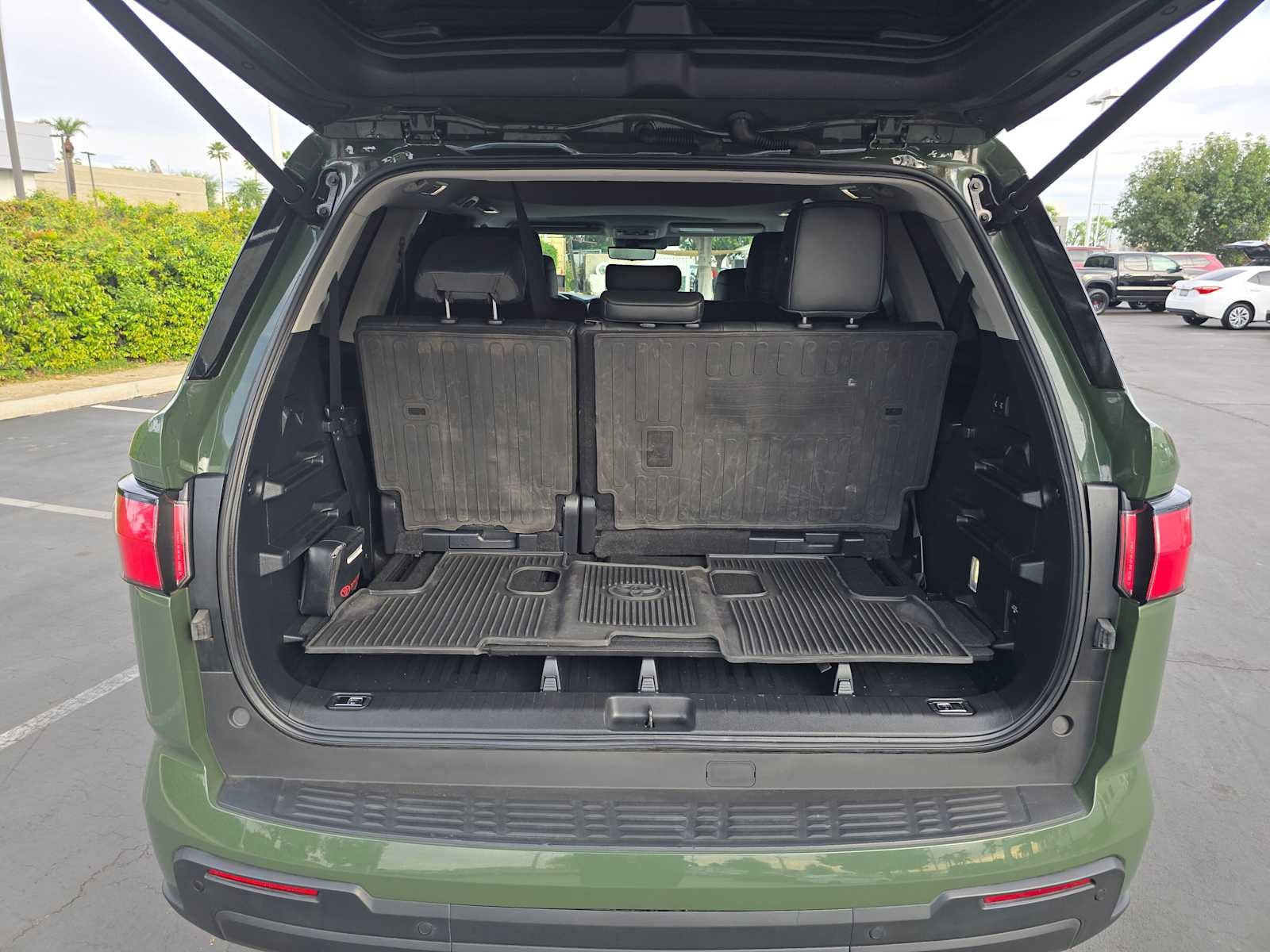 2023 Toyota Sequoia SR5