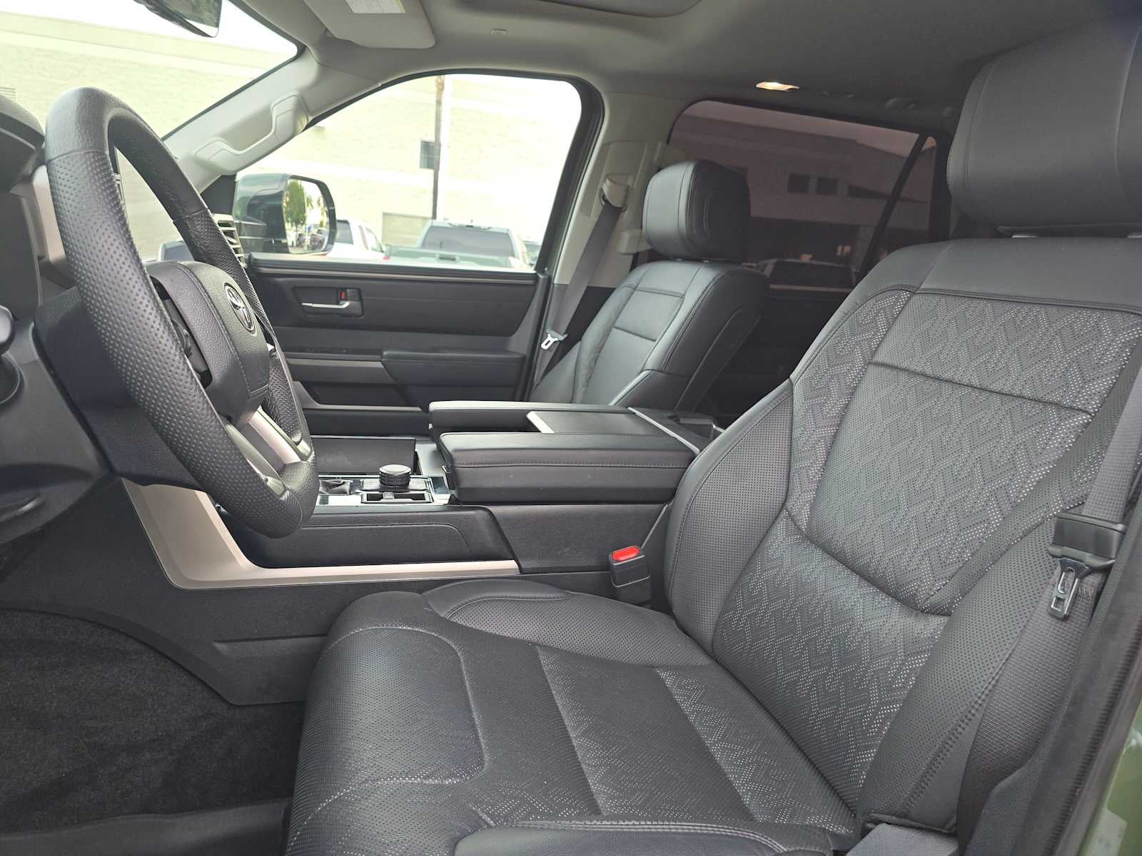 2023 Toyota Sequoia SR5