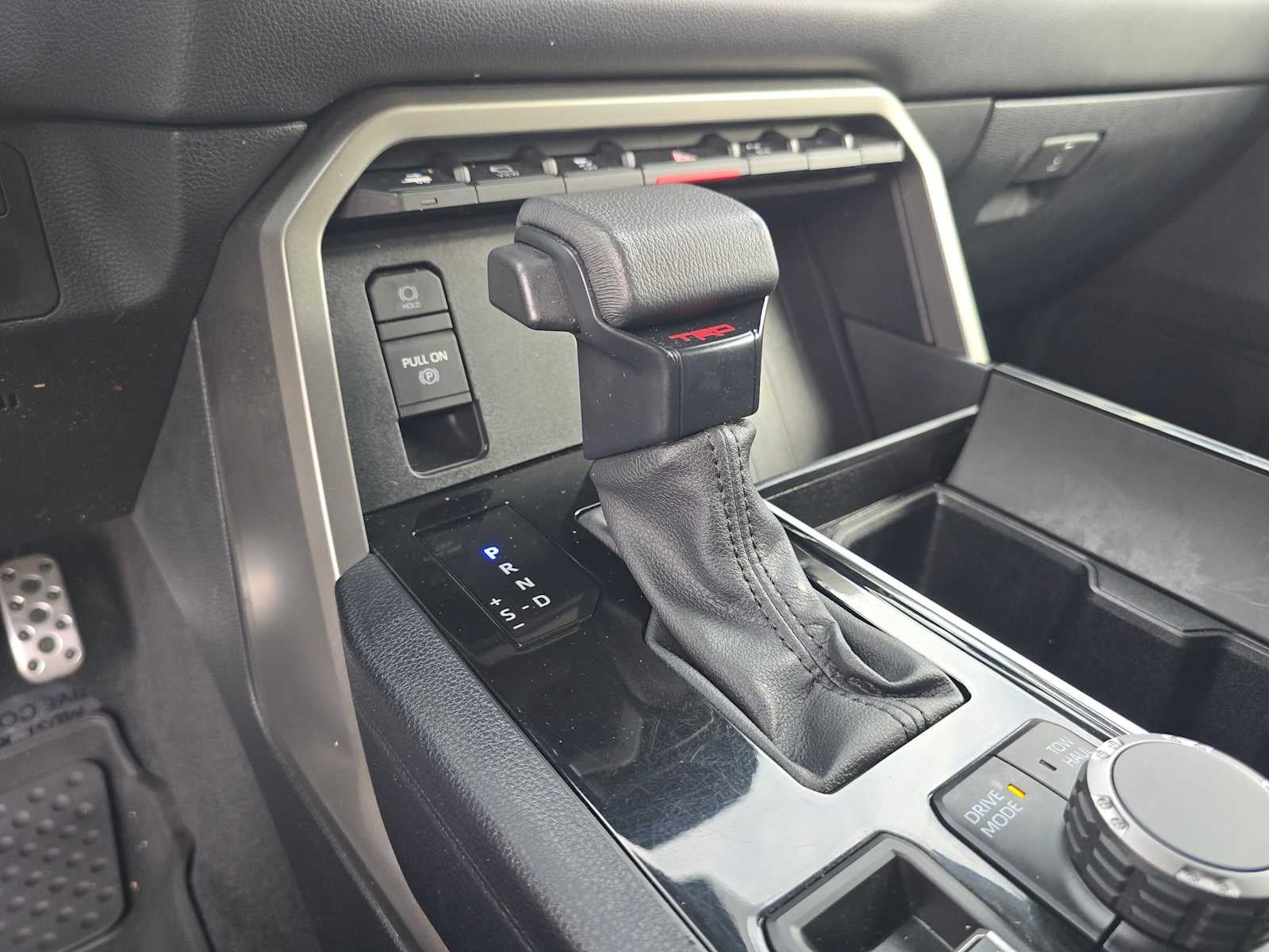 2023 Toyota Sequoia SR5