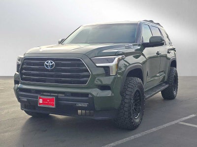 2023 Toyota Sequoia SR5