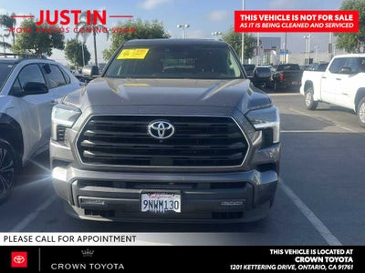 2024 Toyota Sequoia SR5