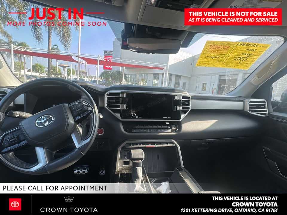 2024 Toyota Sequoia SR5