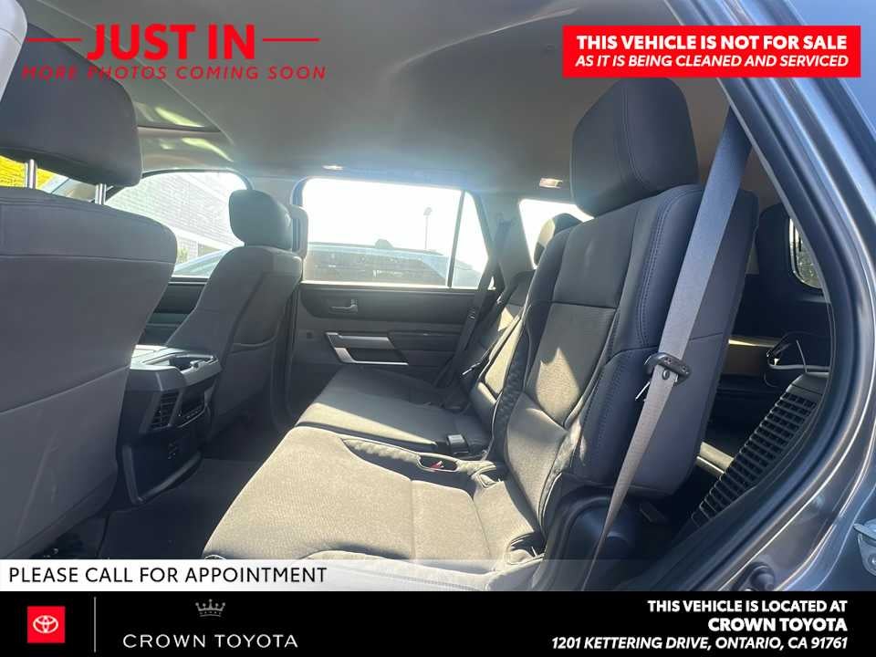2024 Toyota Sequoia SR5