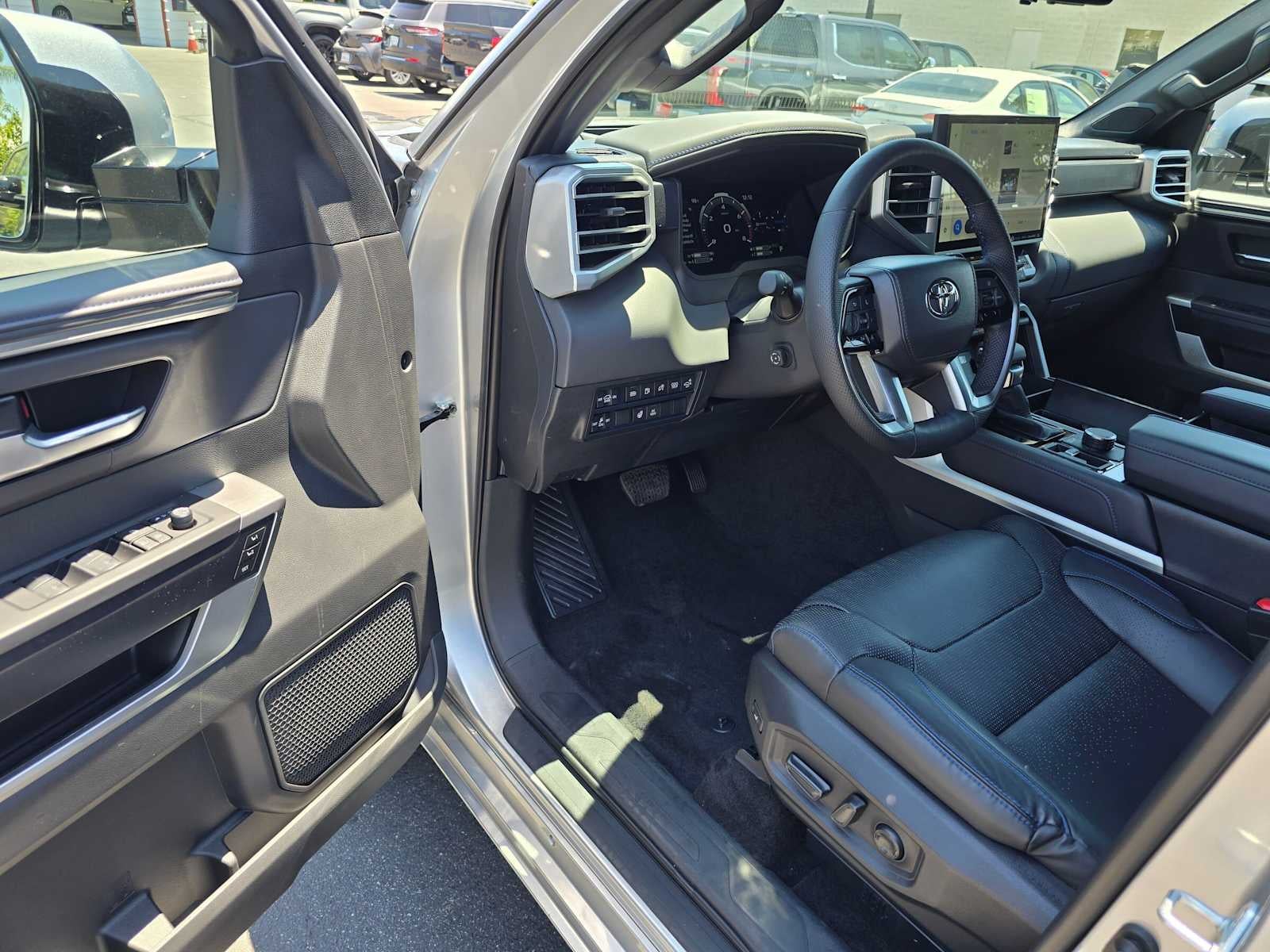 2024 Toyota Sequoia Platinum