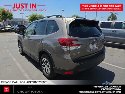 2023 Subaru Forester Premium
