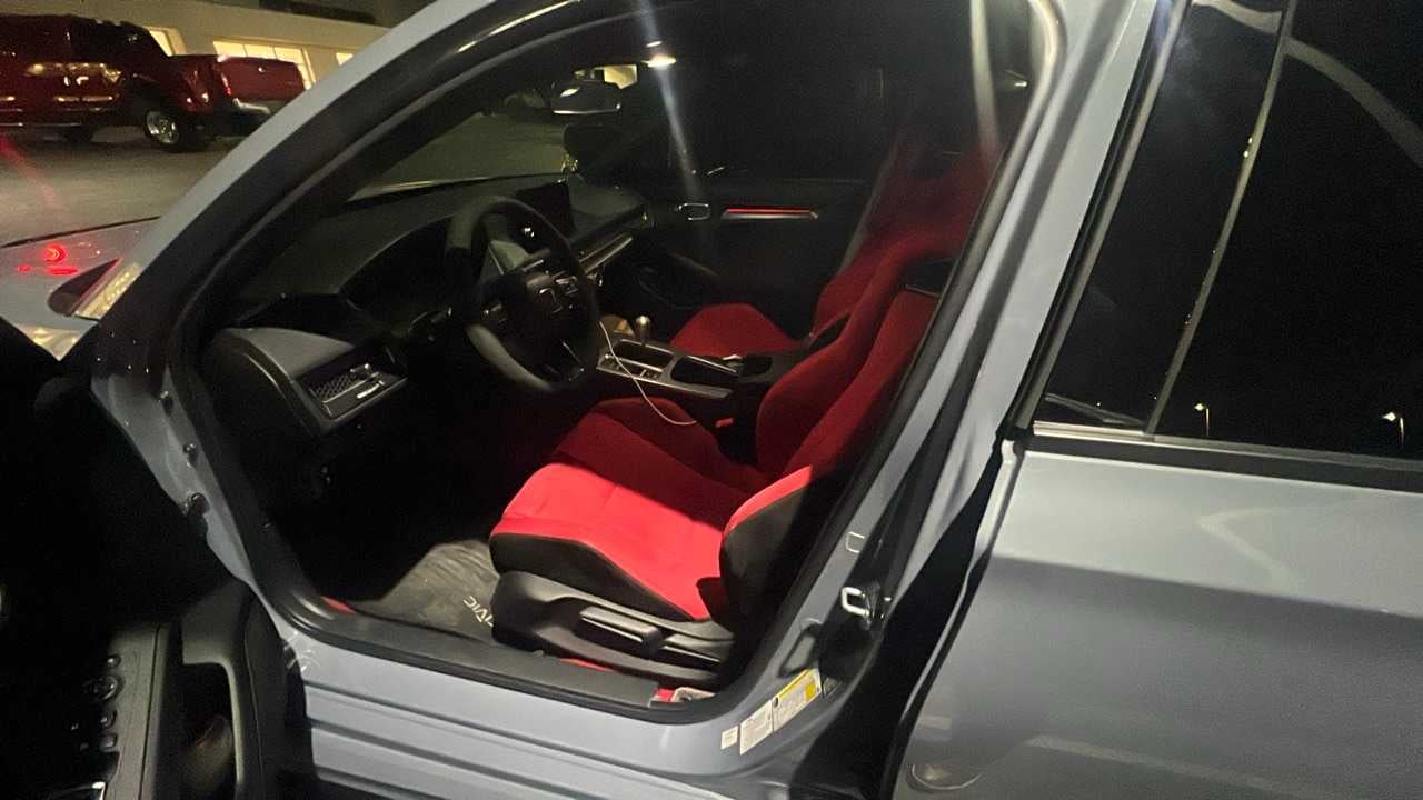 2024 Honda Civic Type R Base