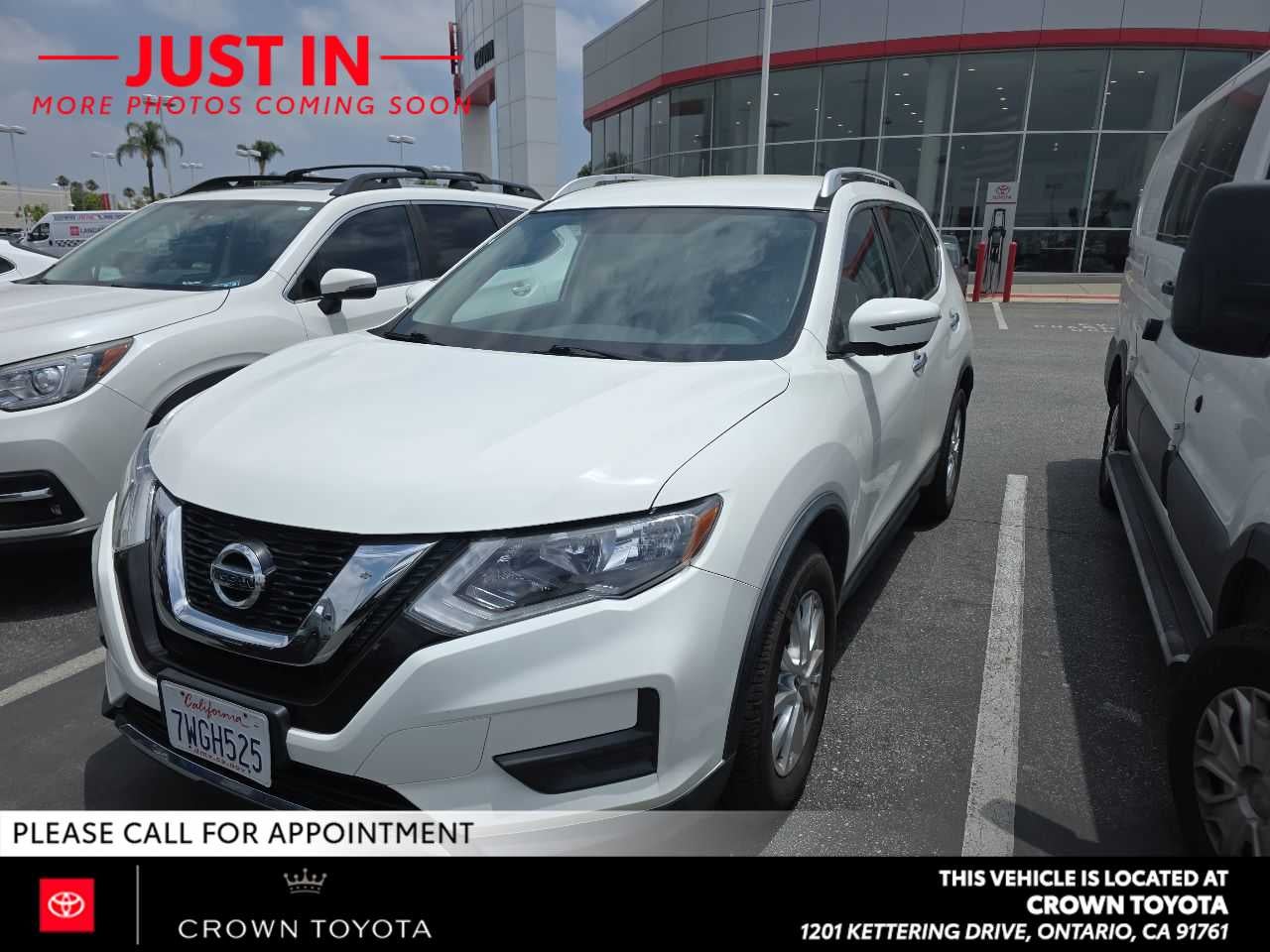 2017 Nissan Rogue SV