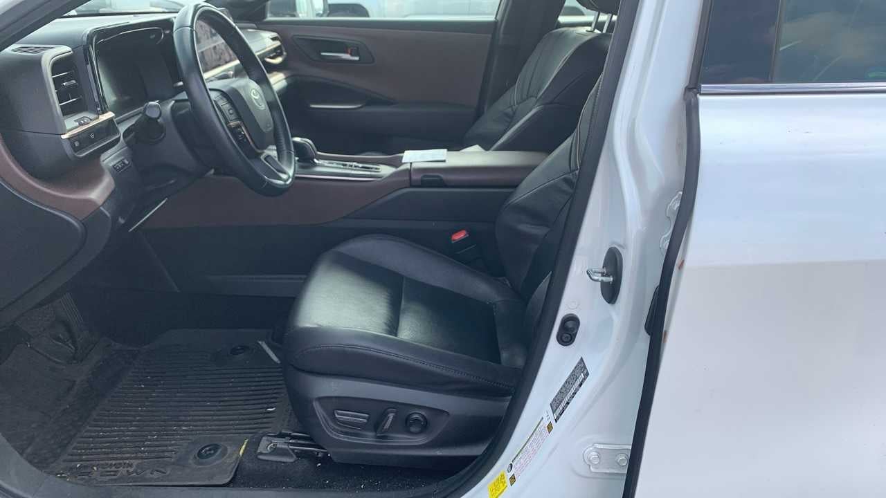 2023 Toyota Crown Limited