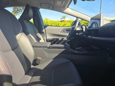 2025 Toyota Prius XLE