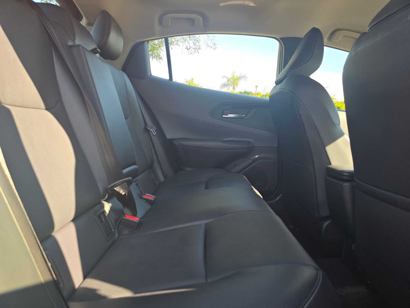 2025 Toyota Prius XLE