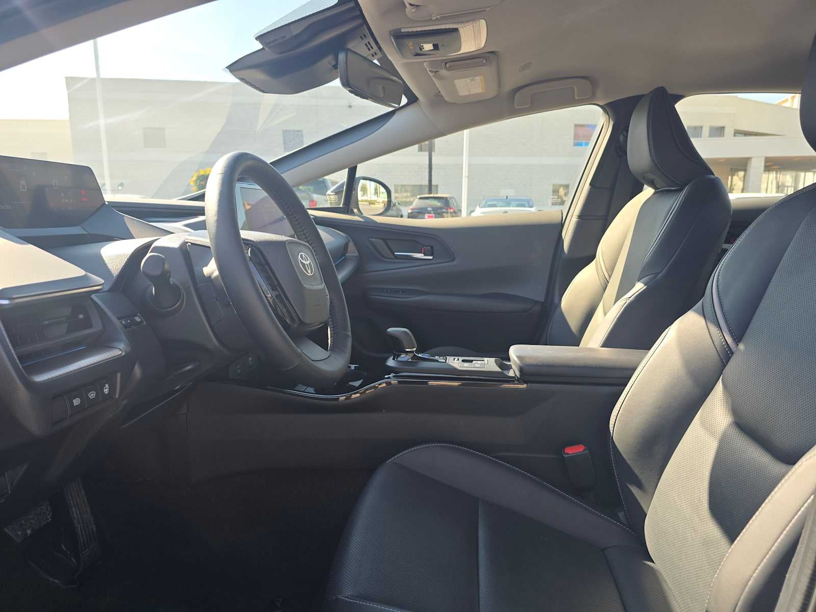 2025 Toyota Prius XLE