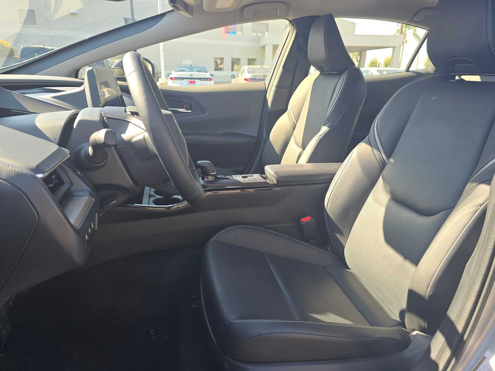 2025 Toyota Prius XLE