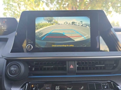 2025 Toyota Prius XLE