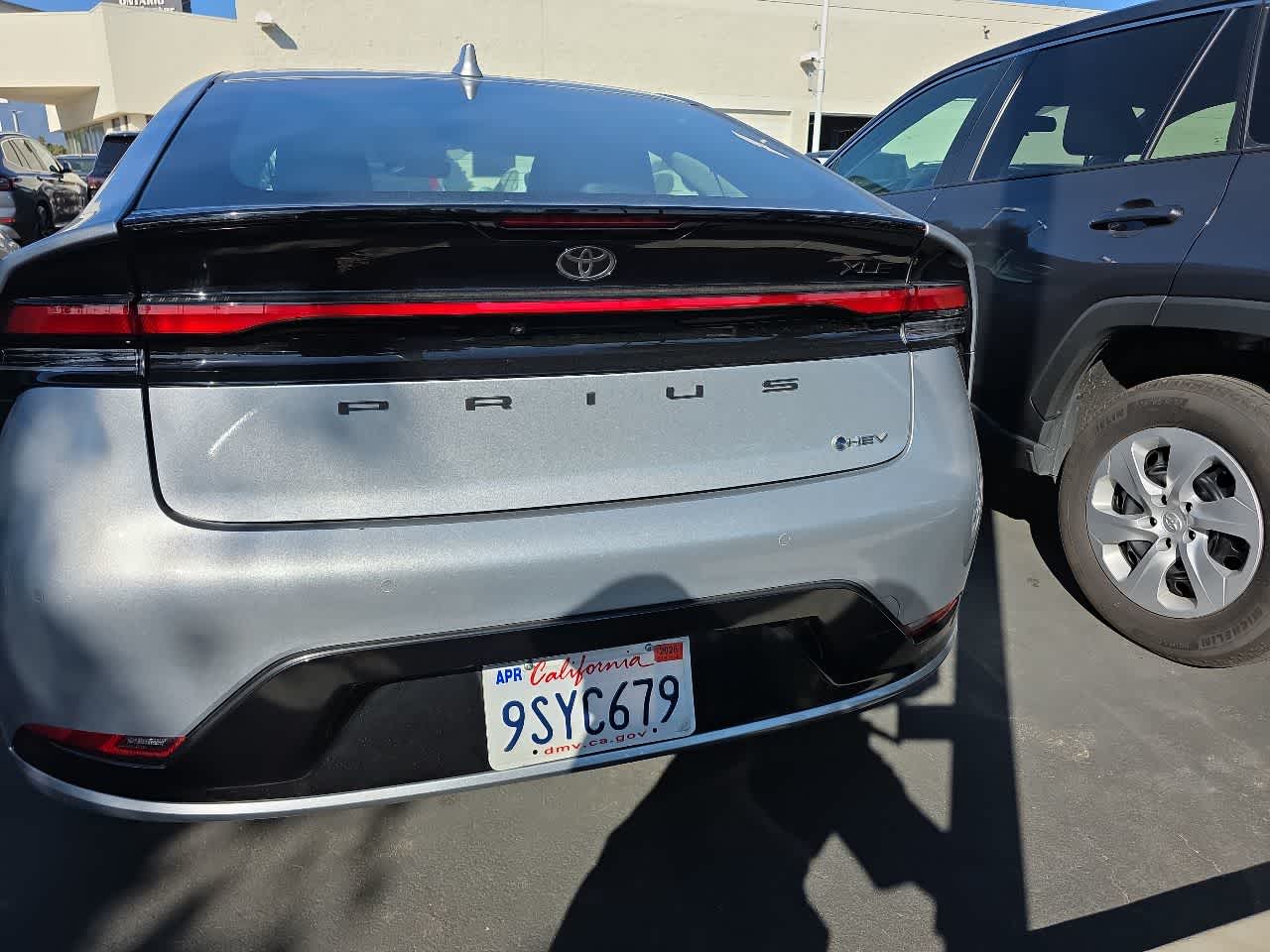 2025 Toyota Prius XLE