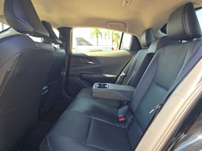 2025 Toyota Prius XLE