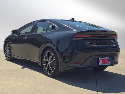 2025 Toyota Prius XLE