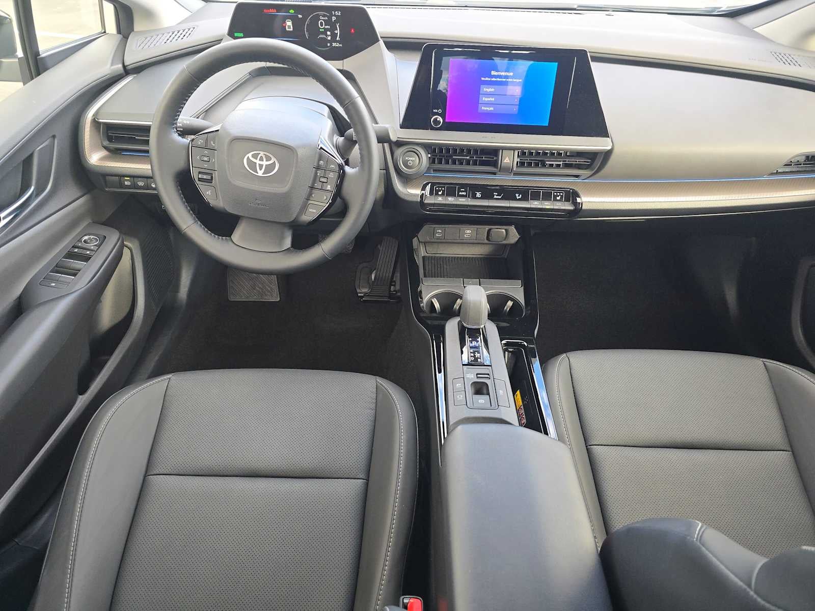 2025 Toyota Prius LE