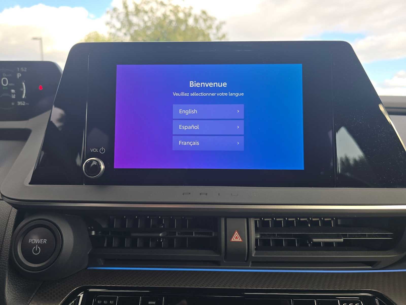 2025 Toyota Prius LE